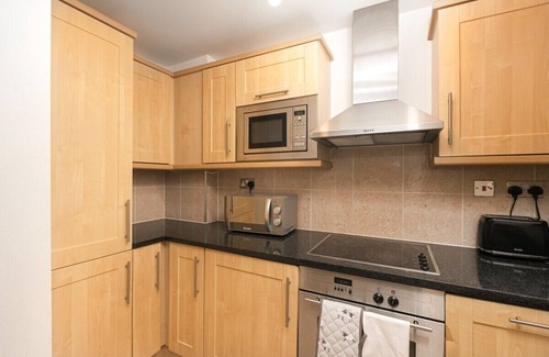 Oakleigh Apartamento | Skyvillion - Cozy 2 Bed Apartment + Balcony in New Barnet