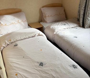Hexham Otro | Slaley Forest Hexham Caravan Retreat Pet Friendly - sleeps 6