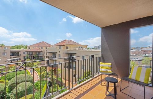Kingston Apartamento | Sleek 2-Bed Apartment in Vibrant Kingston