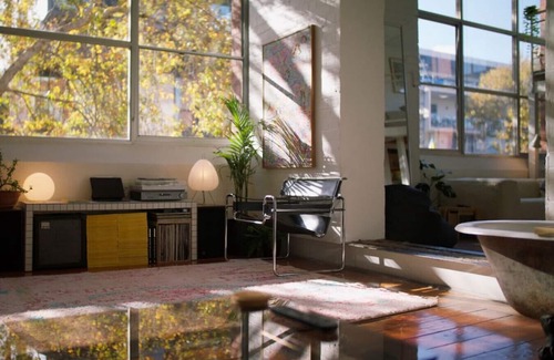 Collingwood Apartamento | Sleek and Light filled Inner City Loft Apartment