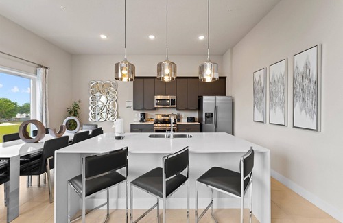Historic Downtown Kissimmee Condominio | Modern Condo w/ Resort Amenities - 7770 - 26 - 208