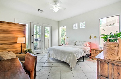 Legend Trail Casa | Sleek Home w/ Sauna & Fire Pit - Golf Nearby