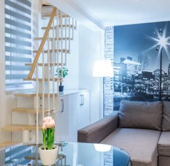 Ferencvaros Apartamento | Sleek Minimalist Studio at Inner City