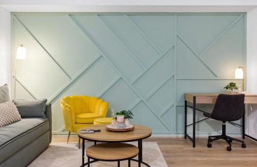 Northbridge Apartamento | Sleek Northbridge Getaway
