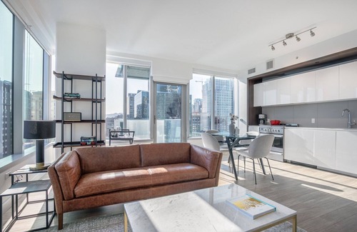 South Beach Apartamento | Sleek Rincon Hill 2BR w/ Gym, Movie Theater, nr. Facebook by Blueground