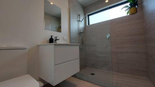Saint Kilda Casa | Sleek Suite By The Sand 2-bedroom