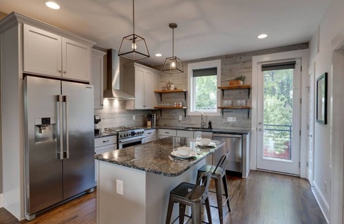 Eighth Avenue Casa | Sleek Townhome near Broadway!