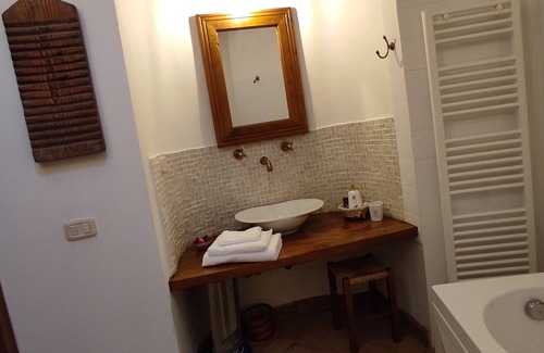 Pitigliano Casa | SLEEPING IN THE CASTLE