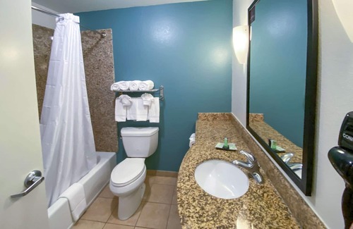 Pearland Hotel | Sleep Inn And Suites Pearland - Houston South