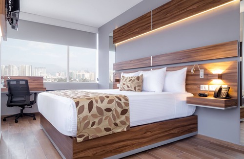 El Yaqui Hotel | Sleep Inn Ciudad de México
