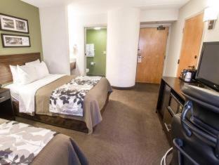 Paradise Valley Village Hotel | Sleep Inn North Scottsdale near Mayo Clinic