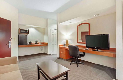 Danville Hotel | Sleep Inn & Suites Danville Hwy 58