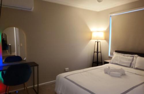 Craigieburn Casa | Sleep Nap Netflix Repeat - Room 2