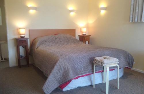 Dunedin Cama Y Desayuno | Sleep on the Steepest Street in the World!