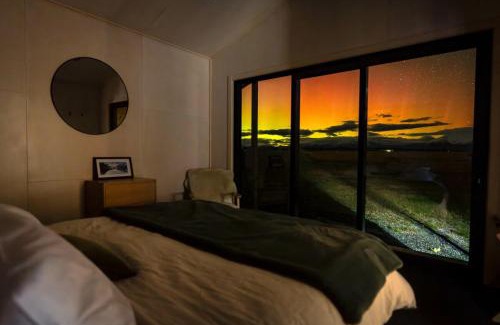 Ben Ohau Casa | Sleep under the stars at Manuka Starlight