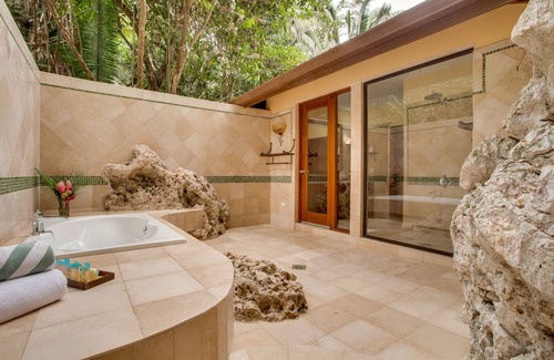 Good Living Camp Complejo | Sleeping Giant Rainforest Lodge