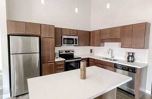 Downtown Des Moines Apartamento | Sleepover: Breathtaking 1BD/1BA - Downtown Des Moines