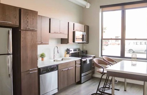 Downtown Des Moines Apartamento | Sleepover: Chic 1BD/1BA - Downtown Des Moines