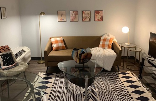 Des Moines Apartamento | Sleepover: Lovely 1BD/1BA - Downtown Des Moines