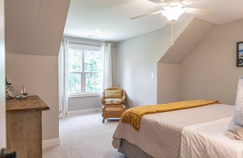 Carthage Casa | Sleeps 10! Whispering Pines Lakeside