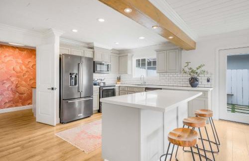 San Luis Obispo Casa | Sleeps 11 Wine Trail Fire Pit Bocce & Trampoline