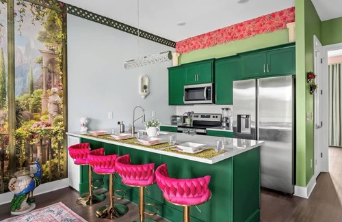 Hadley - Washington Casa | Sleeps 12+ | 3m Broadway | Rooftop | 4BR Glam Stay