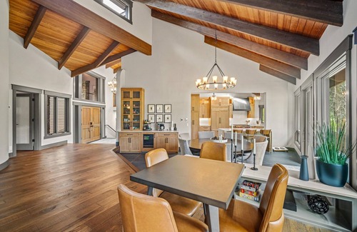 Sunriver Casa | Sleeps 14+ | 7 bed, 6 bath | SHARC | Peloton