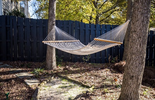 Charlotte Casa | An Oasis Away - Casa completa