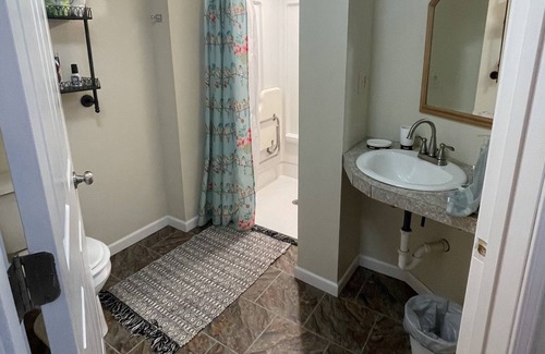 Clear Lake Casa | Sleeps 16 Across the Street From PM Park/Clear Lake Boats Marina