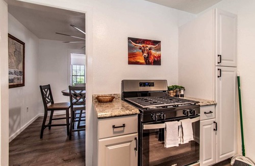 Bay Area Casa | Sleeps 18 - Seaside Serenity Dual Dwellings for Family & Frie