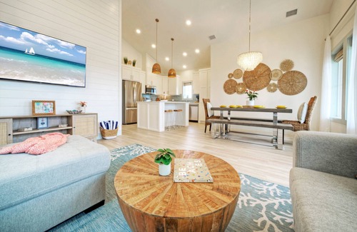 Shibui Sands Casa | Sleeps 24 | 2 Homes, Walk to the Beach, Private Pools, Fire Pit, Modern Design