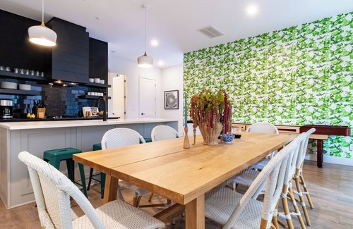 Germantown Casa | Sleeps 28! 2 Units, Newly Built | The Magnolia