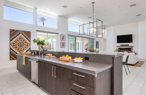 La Quinta Villa | Sleeps 28, Putting Green, Bocce Ball, Near Coachella | Polo Villas Sol