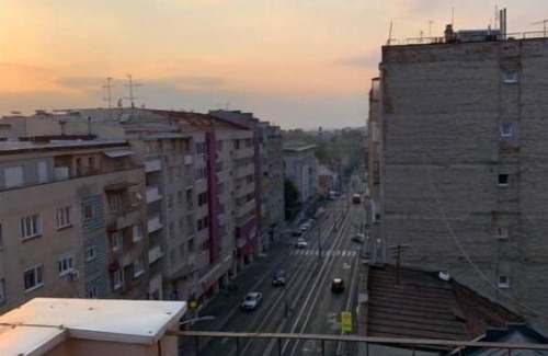Vozdovac Apartamento | Sleeps 5* 2 Bedrooms*Wi-Fi*Rooftop Balcony*Cozy*