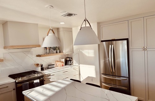 Yuma Casa | Sleeps 6 pool home, with golf course views.