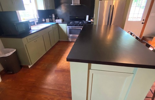 Redwood Casa | Sleeps 6 - Private Pool - Lake Views - End of the Road Lakehouse