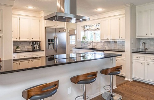 Whispering Pines Casa | Sleeps 6! Whispering Pines Lake Front
