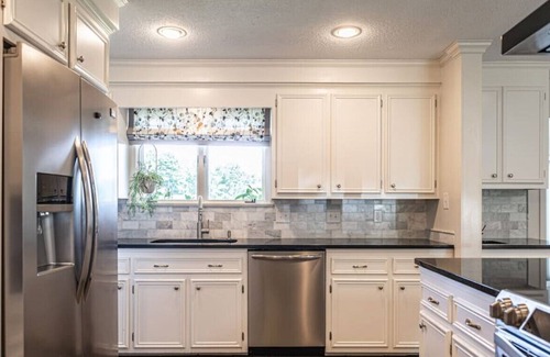 Whispering Pines Casa | Sleeps 6! Whispering Pines Lake Front