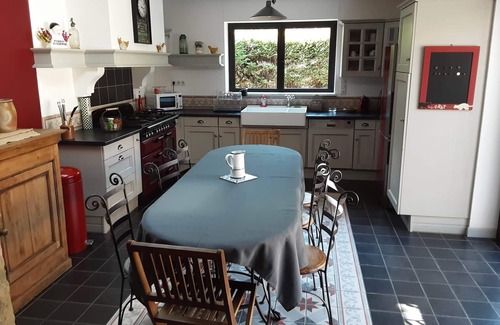 Saint-Jean-Lespinasse Cabaña | Sleeps 8, swimming pool, view, classified 4*