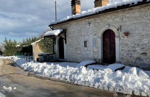 Rapino Casa | Sleeps up to 7 in the Majella