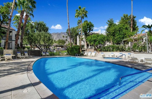 Racquet Club Estates Condominio | Slice of Paradise
