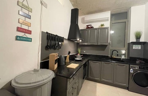 Mosta Casa | Sliema Cozy Industrial Townhouse