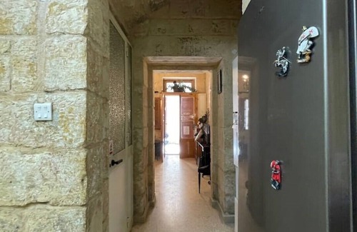 Sliema Casa | Sliema's Seaside Charmer