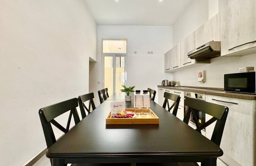 Sliema Casa | Sliema Unique 4 Bedroom Townhouse Off The Beach