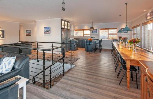 Van Dyks Bay Casa | Slip-A-Way Lodge