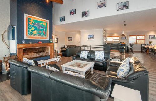 Van Dyks Bay Casa | Slip-A-Way Lodge