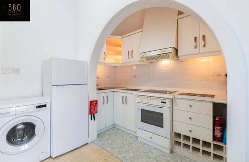Il-Balluta Apartamento | A comfy Seafront 1BR APT, in Tower Road in Sliema