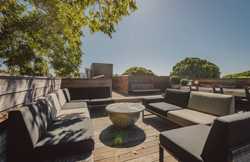 Downtown Apartamento | SLO Brew Lofts - Voyager with Rooftop Deck3 Bedroom
