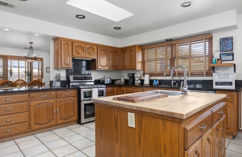 San Luis Obispo Casa | SLO Living At The Gateway To Edna Valley.