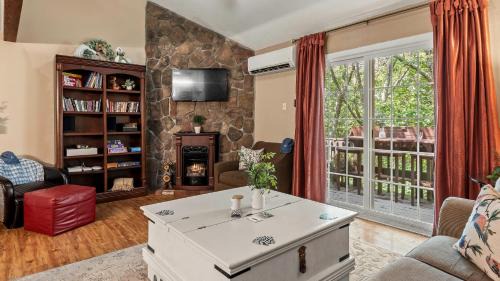 Village at Camelback Casa | Slope Lodge Prime Skiing Location Indoor Pool Hot Tub Sauna Private Deck
